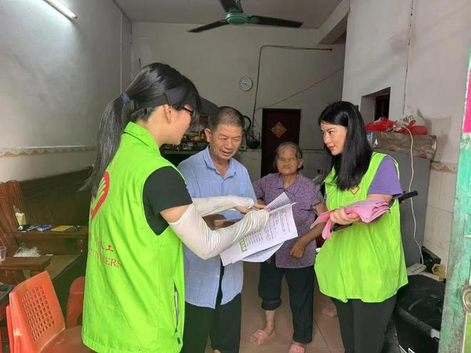 全民筑牢健康屏障！桥头镇积极开展爱国卫生运动统一行动(图1)