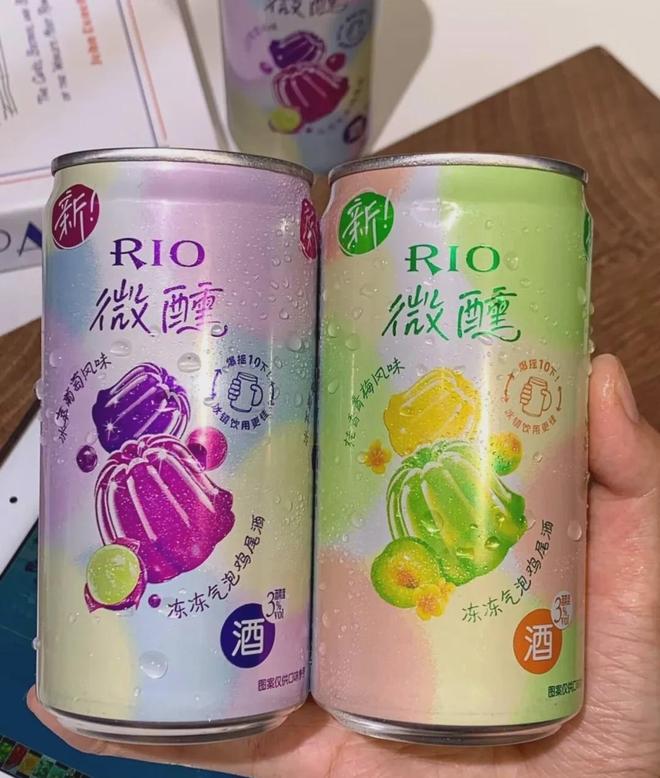 旺旺、康师傅都在将饮料变成果冻这魔术刘谦十年前就变过了(图3)