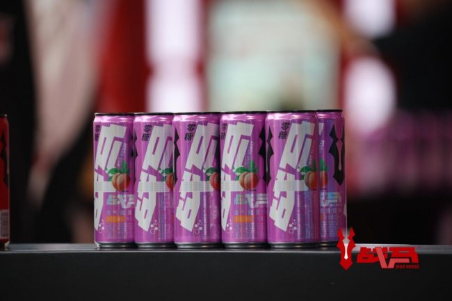 滑板运动燃动青春年轻人标配能量饮料战马助力保持赛场爆发力(图2)